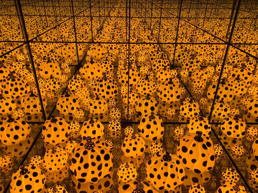 Yayoi Kusama pumpkin installation